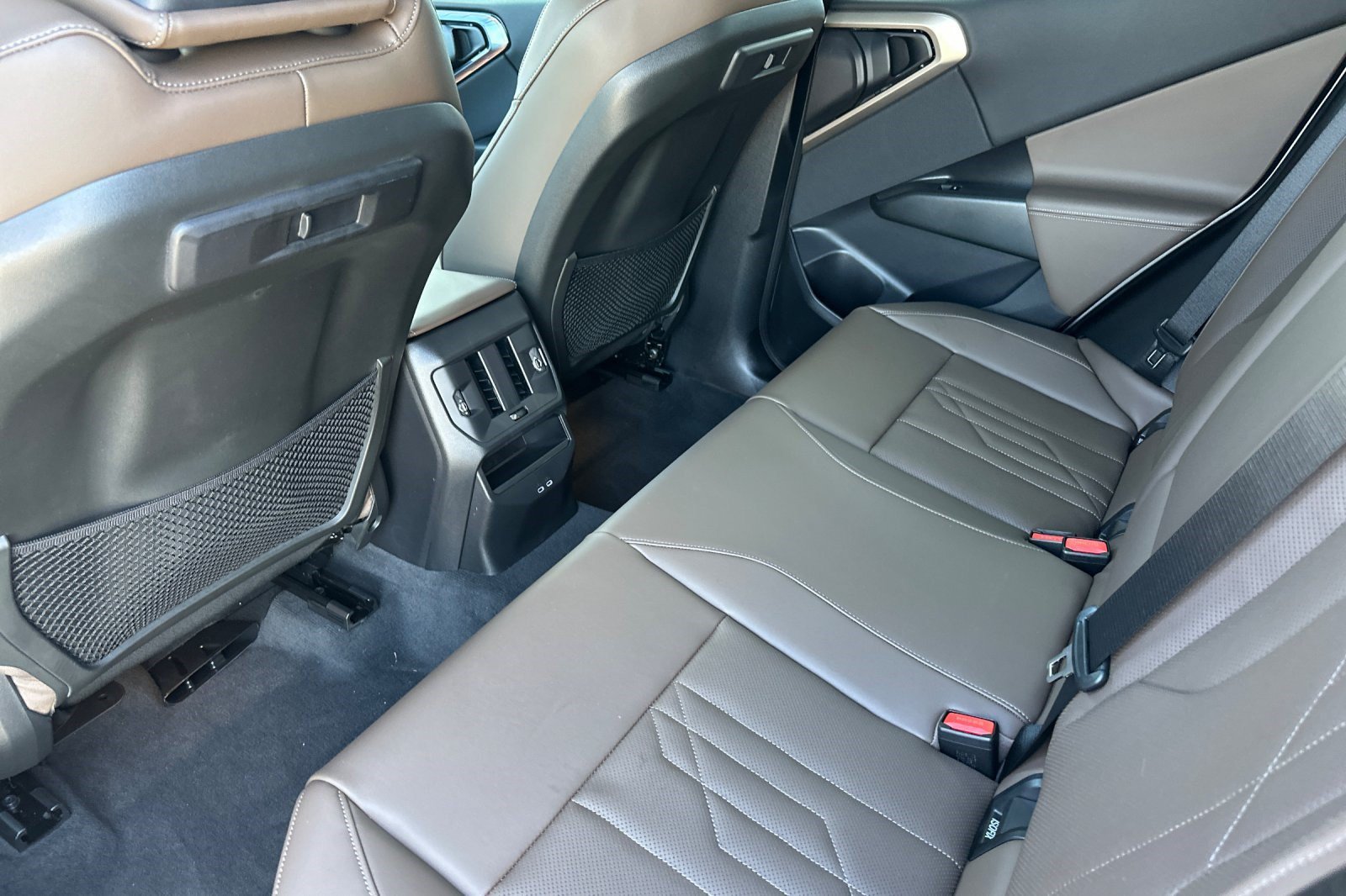 Used 2025 BMW X3 xDrive30i w/ Premium Package AWD/4WD image 29