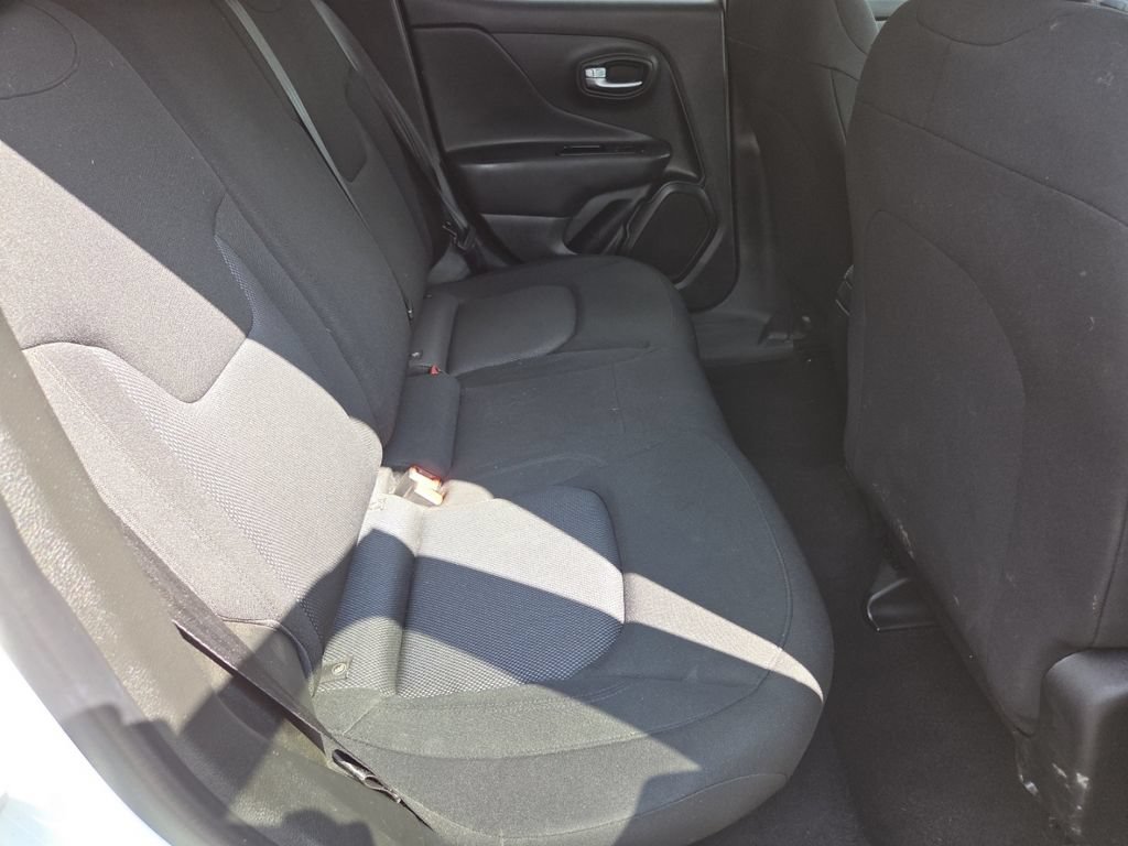 Used 2022 Jeep Renegade Sport w/ Sport Appearance Group FWD image 25