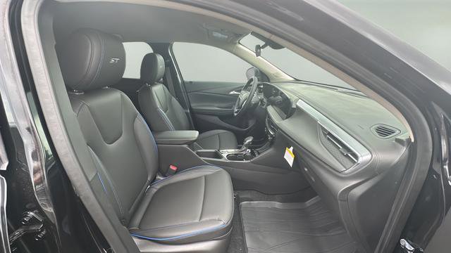 New 2026 Buick Encore GX Sport Touring FWD image 18
