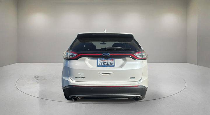 Used 2015 Ford Edge SEL w/ Equipment Group 201A FWD image 3