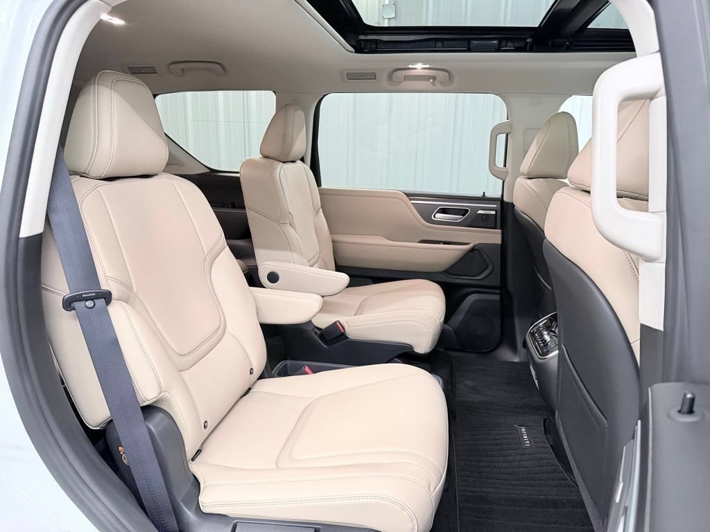 Certified 2026 INFINITI QX80 Pure w/ Cargo Package RWD image 44