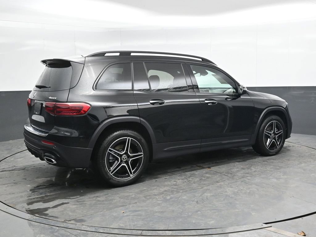 New 2026 Mercedes-Benz GLB 250 4MATIC image 2