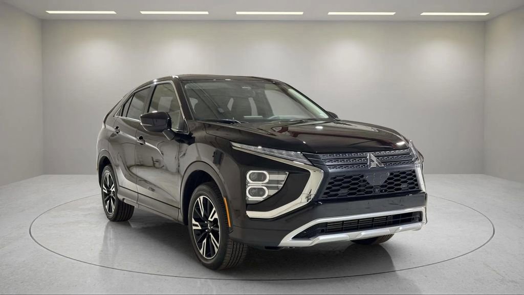 Used 2025 Mitsubishi Eclipse Cross SE