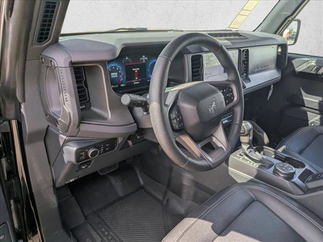 New 2025 Ford Bronco Badlands image 2