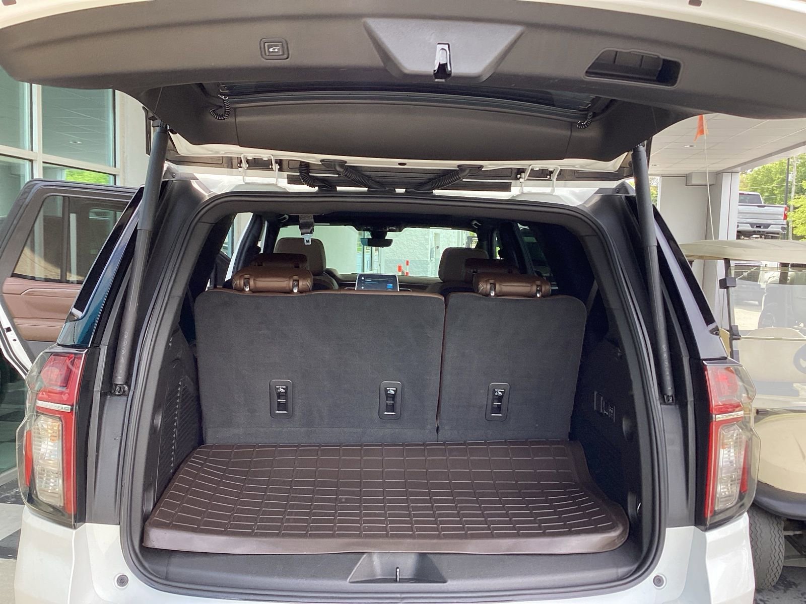 Used 2022 Chevrolet Tahoe High Country image 24
