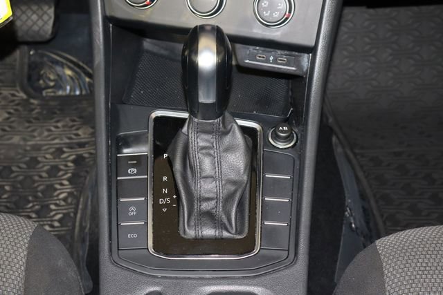 Used 2020 Volkswagen Jetta S image 18