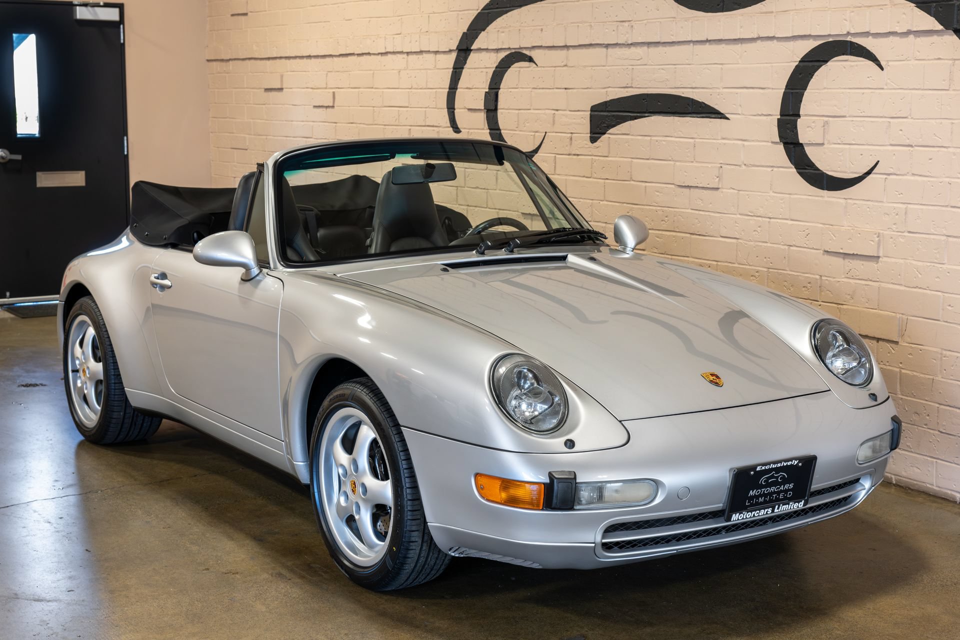 Used 1998 Porsche 911 Carrera RWD image 12
