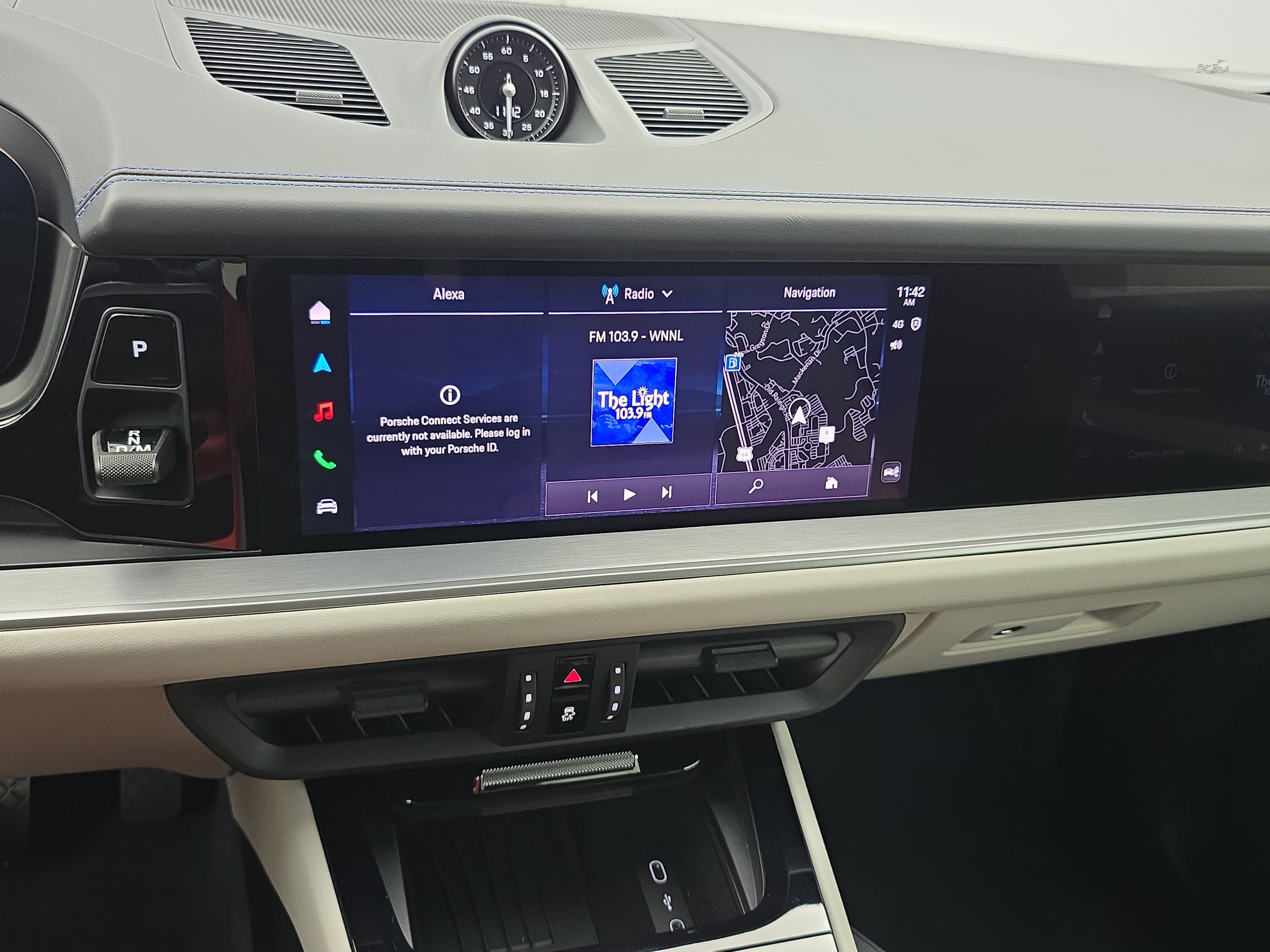 Certified 2026 Porsche Cayenne E-Hybrid AWD/4WD image 22