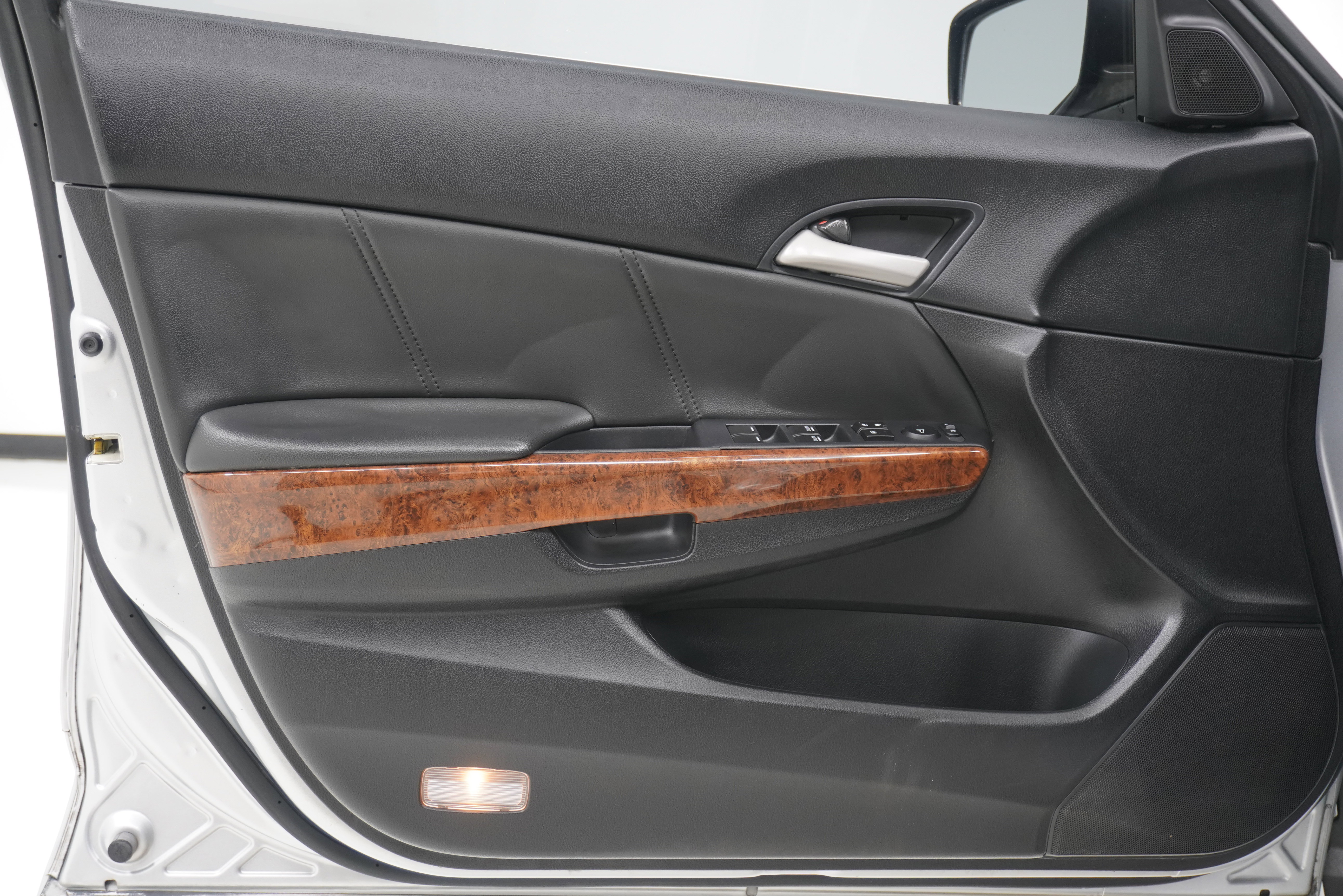 Used 2012 Honda Accord EX-L image 15