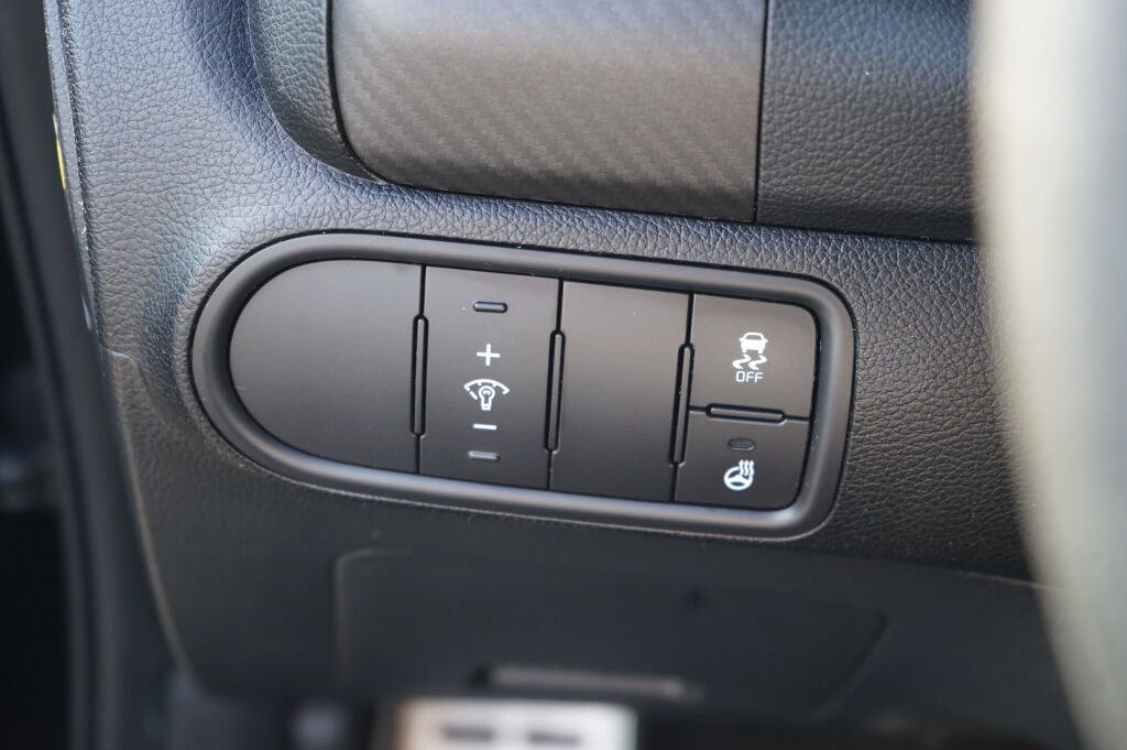 Used 2016 Kia Forte SX w/ Option Group 050 FWD image 30