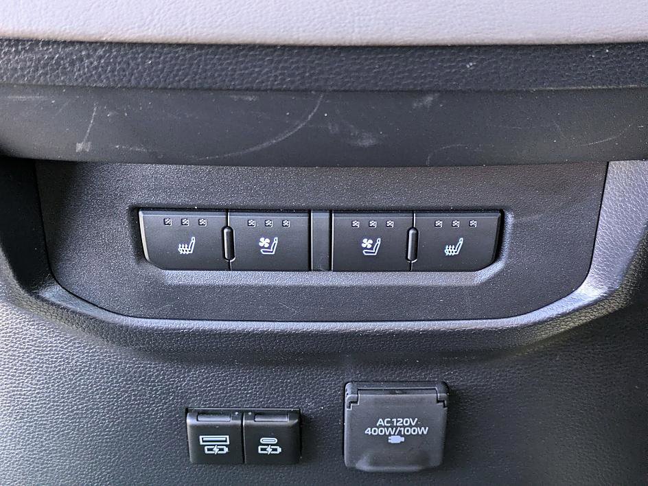 Used 2025 Toyota Tundra 1794 Edition image 29