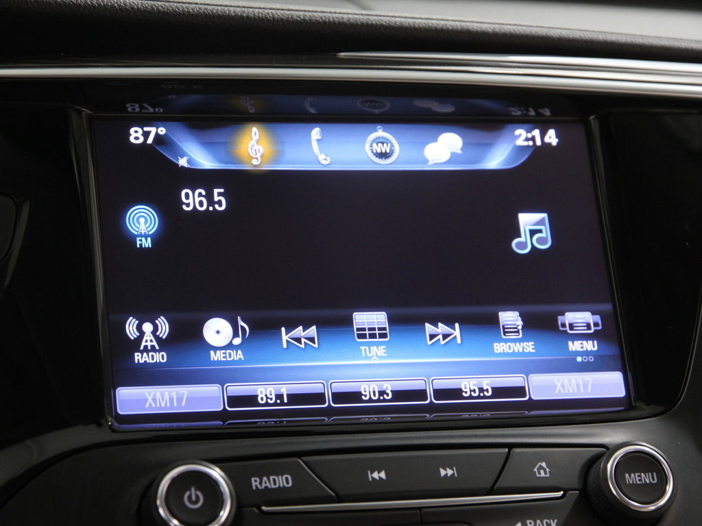 Used 2020 Buick Envision Premium w/ LPO, Active Package image 9