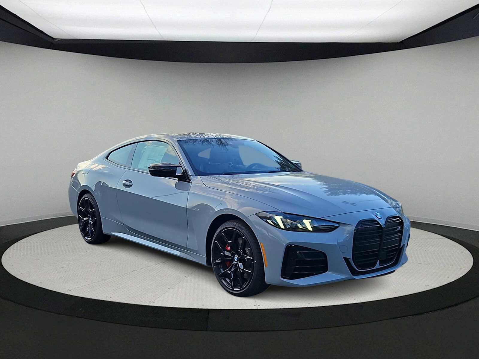 New 2026 BMW 440i xDrive Coupe w/ Premium Package AWD/4WD image 2
