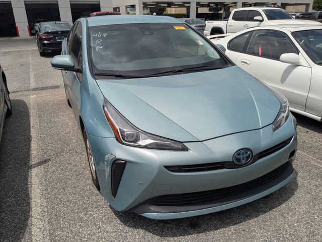 Used 2020 Toyota Prius LE FWD image 1