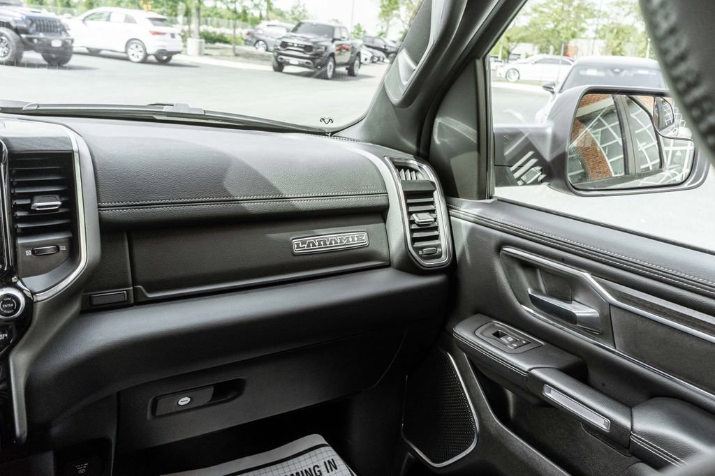 Used 2025 RAM 1500 Laramie AWD/4WD image 14