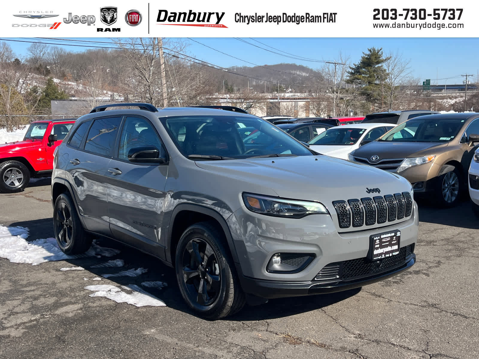Certified 2023 Jeep Cherokee Altitude Lux w/ Lux Elite Package image 1