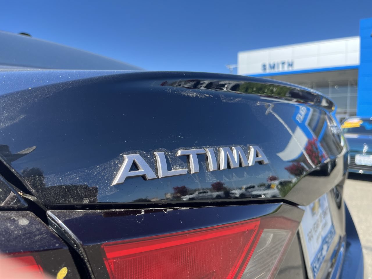 Used 2025 Nissan Altima 2.5 SV FWD image 28