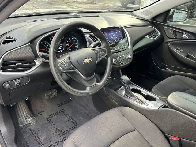 Used 2023 Chevrolet Malibu LT w/ Driver Confidence Package FWD image 31