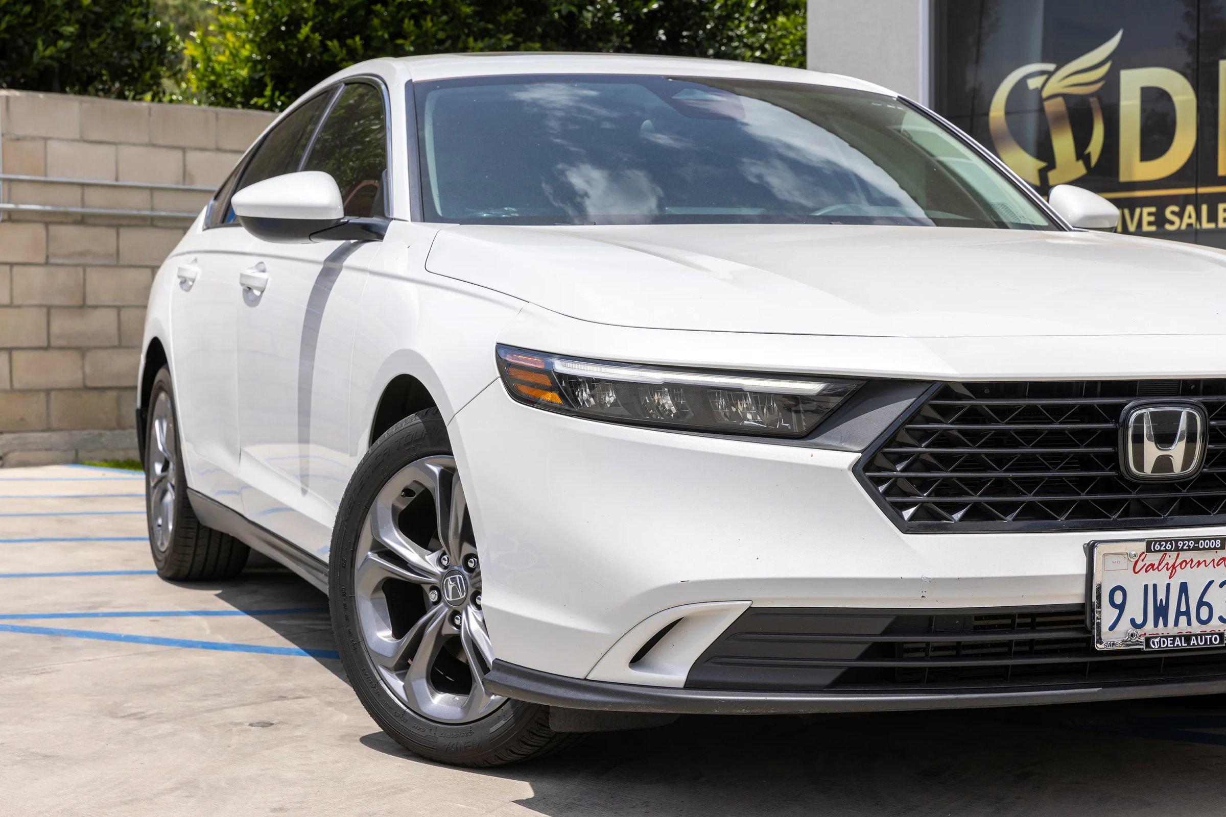 Used 2024 Honda Accord EX image 3