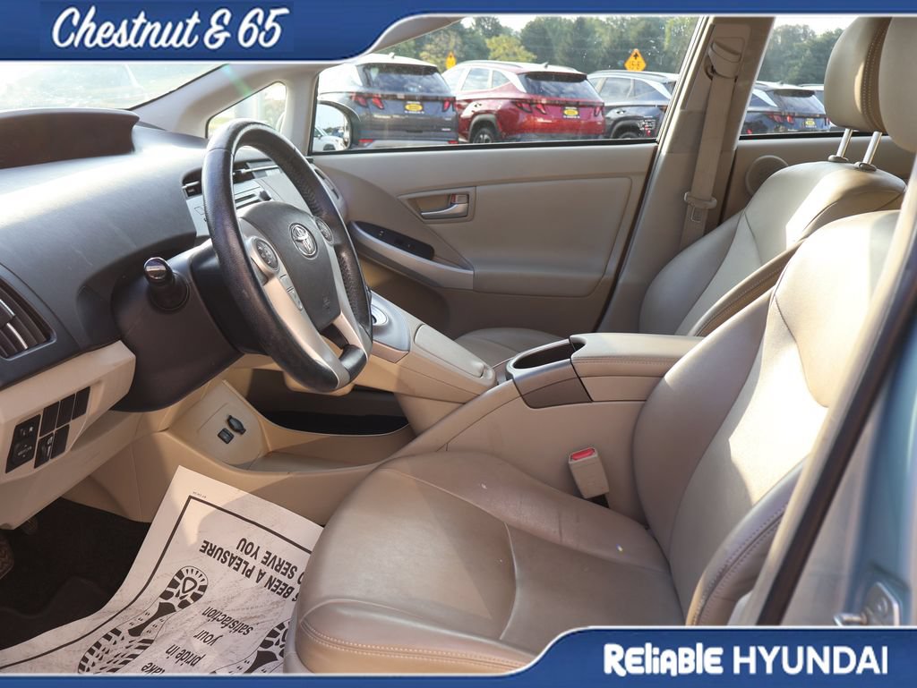 Used 2014 Toyota Prius Four FWD image 22