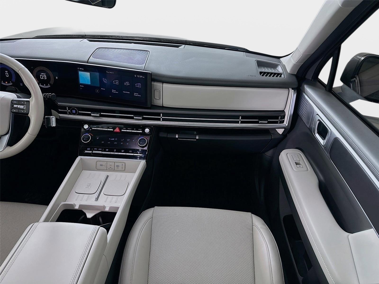 Used 2025 Hyundai Santa Fe SEL image 23