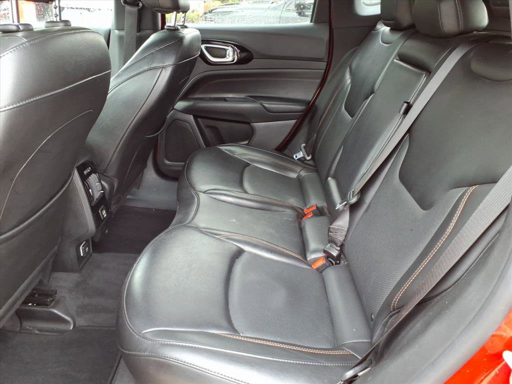 Used 2023 Jeep Compass Limited image 13