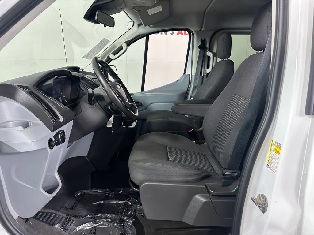 Used 2016 Ford Transit 150 XL RWD image 15