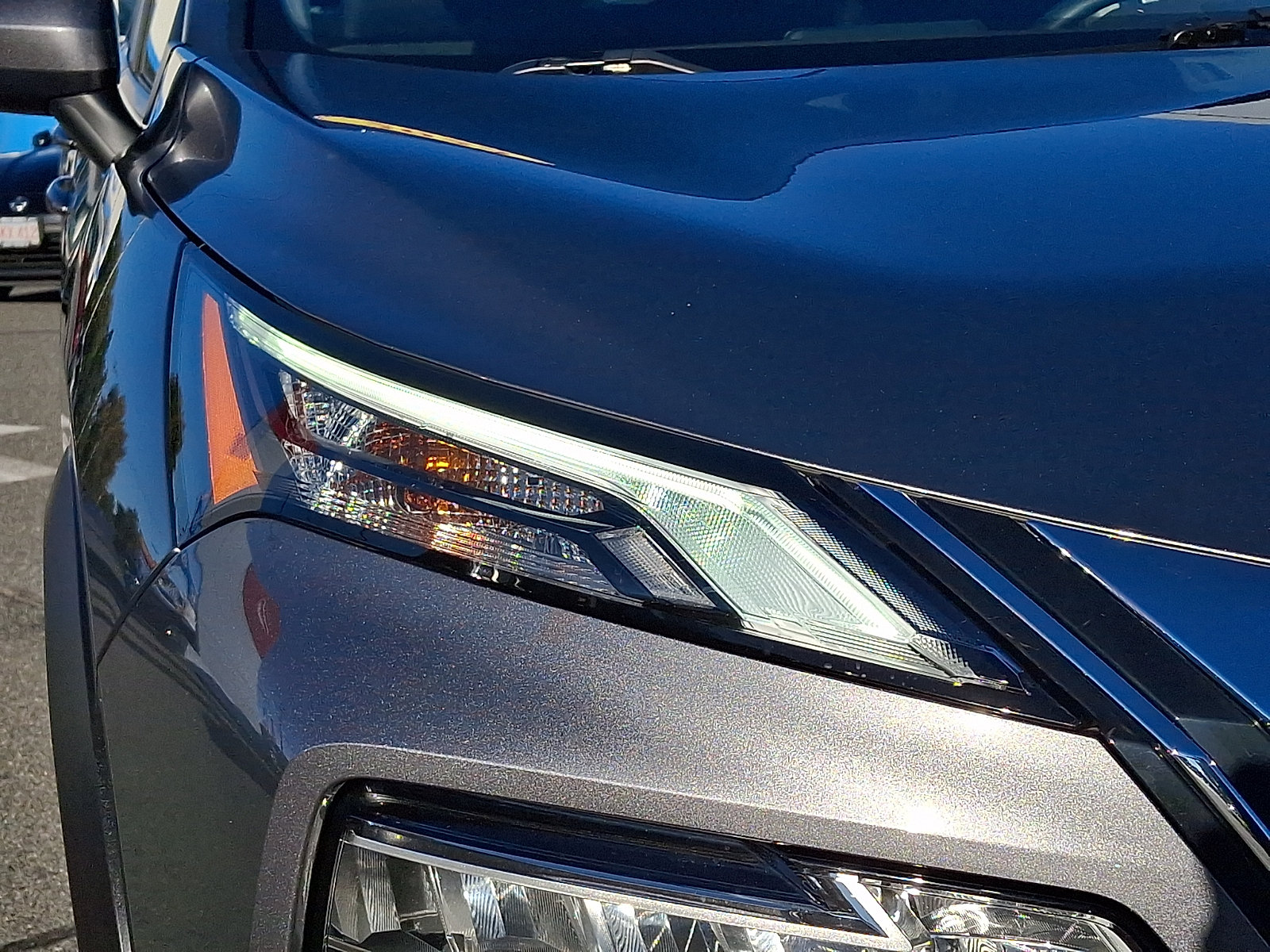 Used 2023 Nissan Rogue SV AWD/4WD image 10