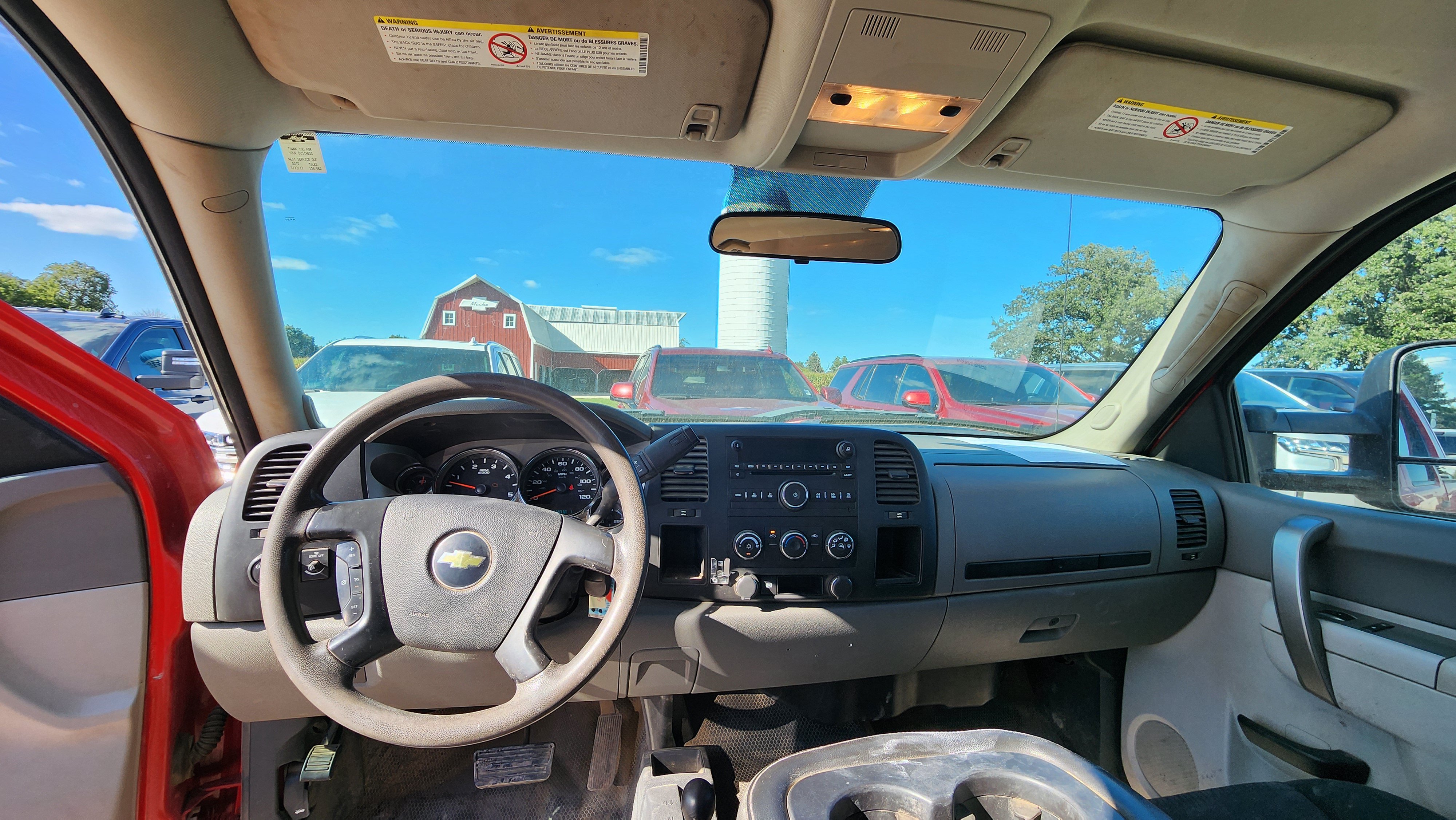 Used 2011 Chevrolet Silverado 3500 4x4 Crew Cab image 19