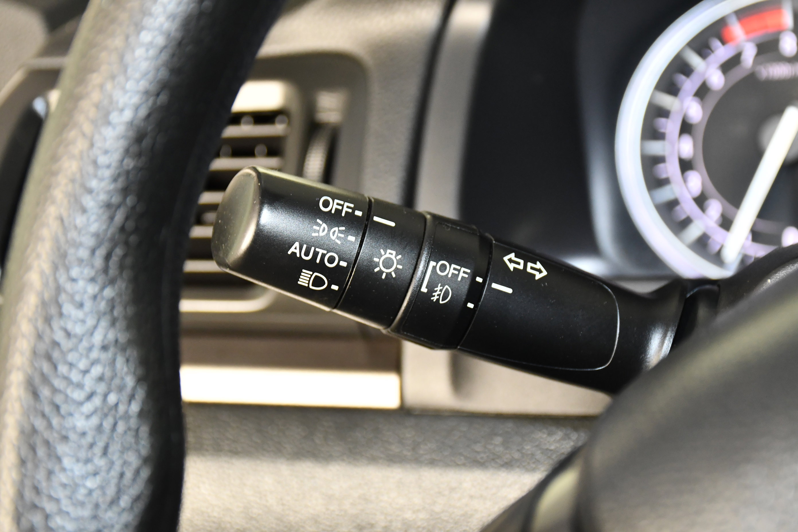 Certified 2023 Honda Ridgeline Sport image 24