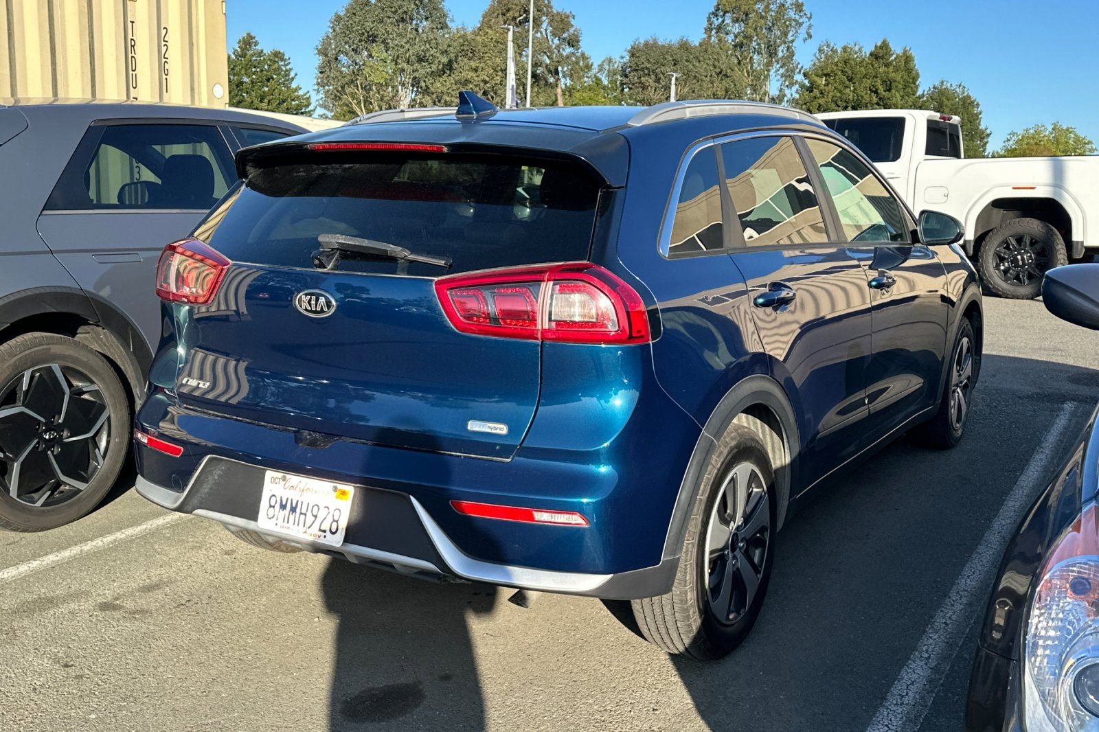 Used 2019 Kia Niro LX image 5