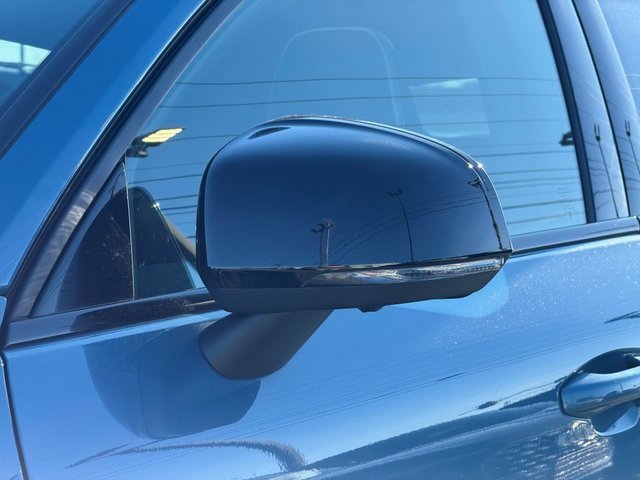 Certified 2023 Volvo C40 P8 Recharge Plus w/ Climate Package image 6