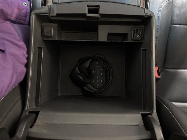 Used 2015 Chevrolet Suburban LTZ image 14