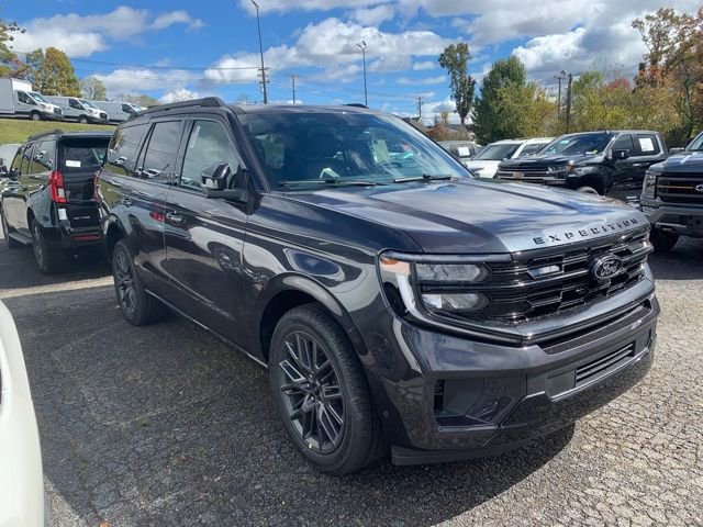 New 2025 Ford Expedition Platinum w/ Stealth Performance Package image 2