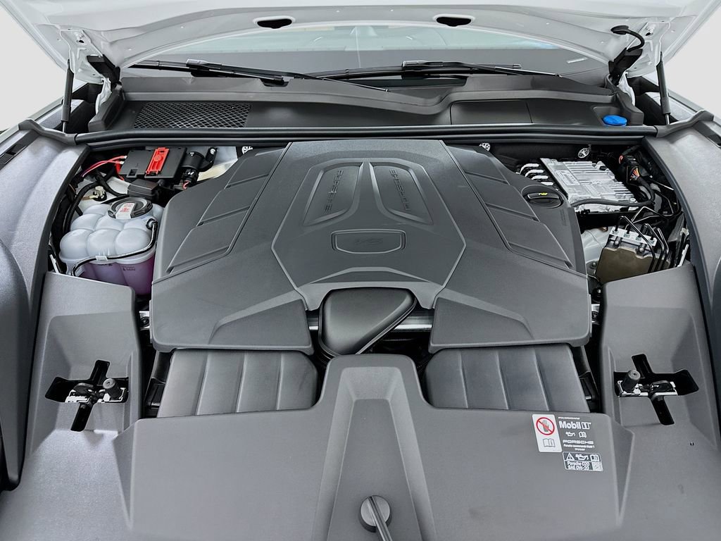 New 2026 Porsche Cayenne Coupe image 30