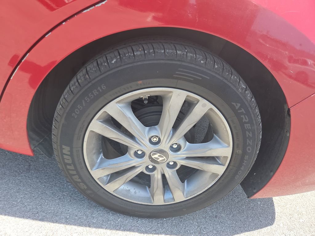Used 2017 Hyundai Elantra SE FWD image 6