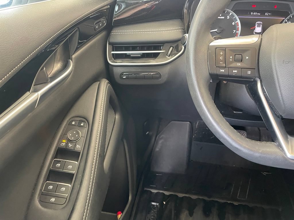 Used 2025 INFINITI QX60 Pure FWD image 13