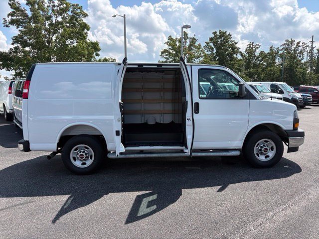 Used 2025 GMC Savana 2500 w/ Driver Convenience Package RWD image 12