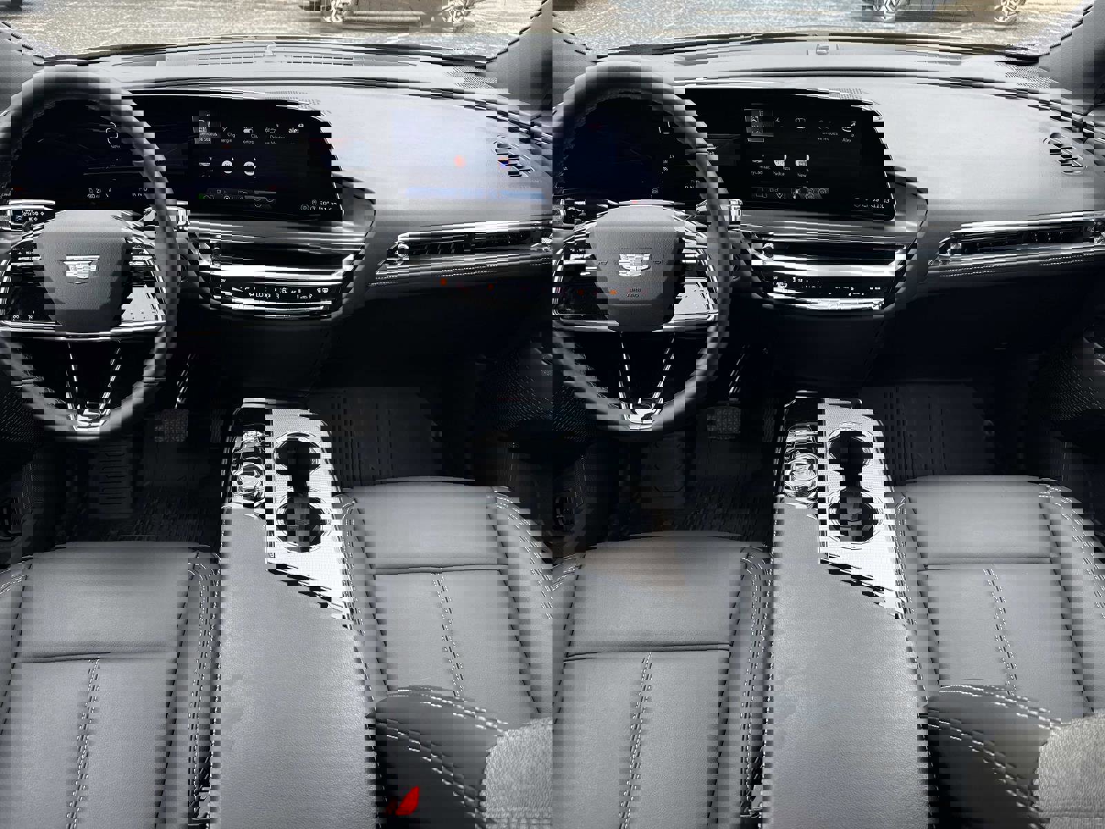 Certified 2024 Cadillac Lyriq Tech image 15