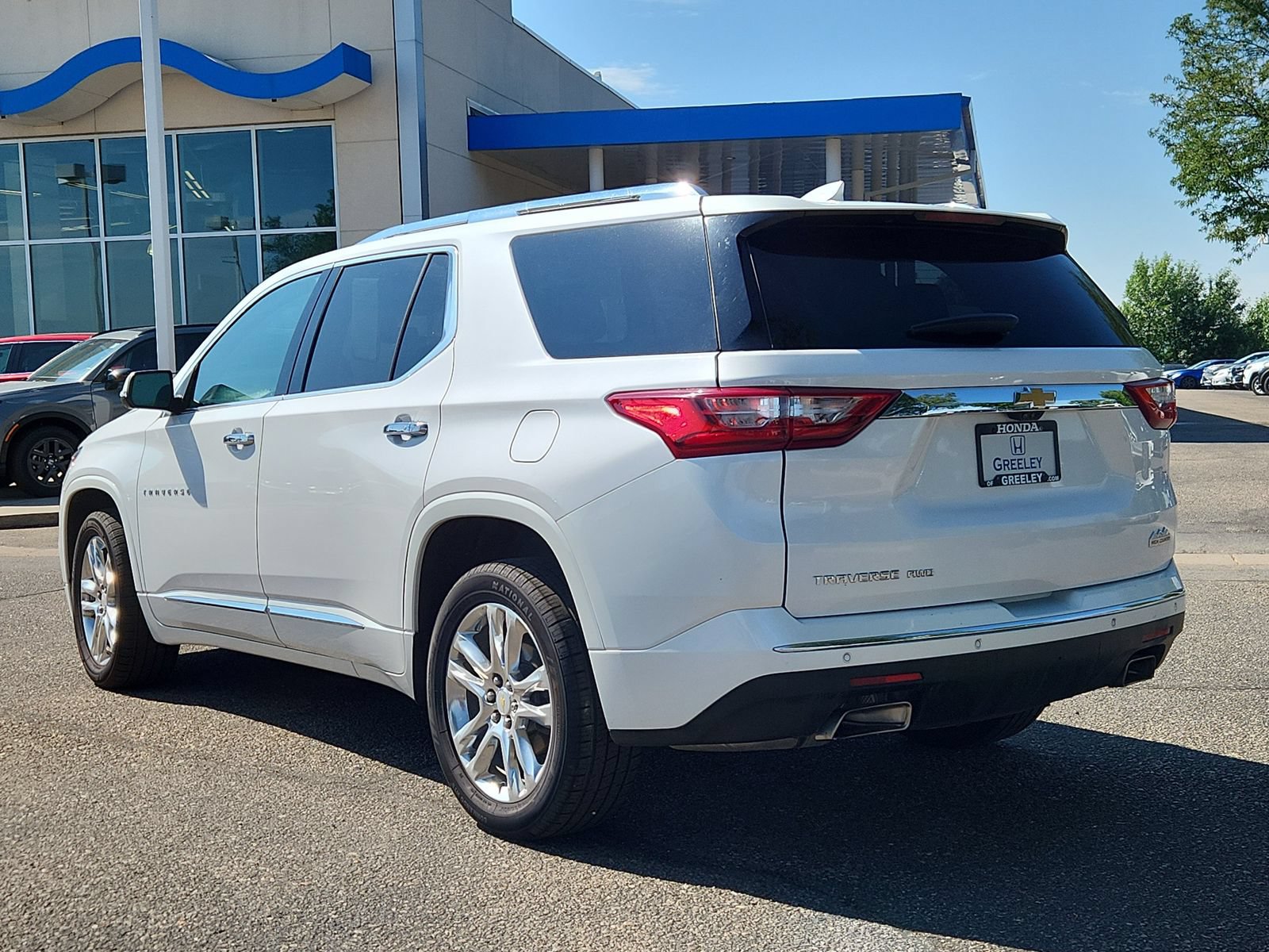Used 2021 Chevrolet Traverse High Country AWD/4WD image 3
