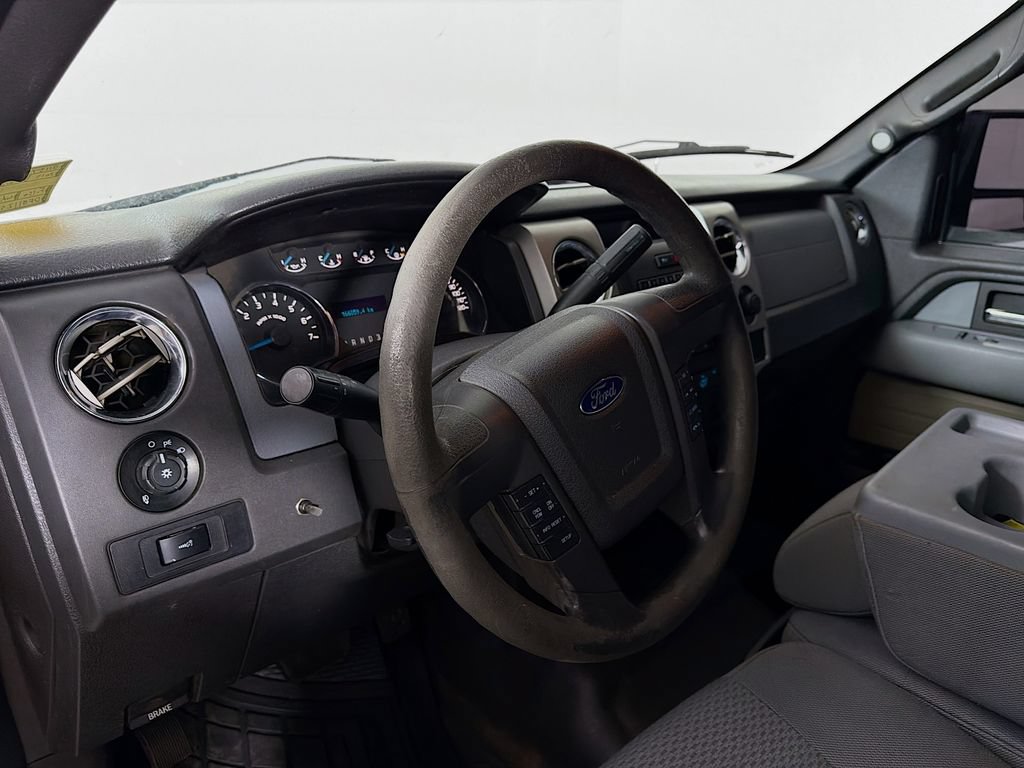 Used 2013 Ford F150 XLT AWD/4WD image 10