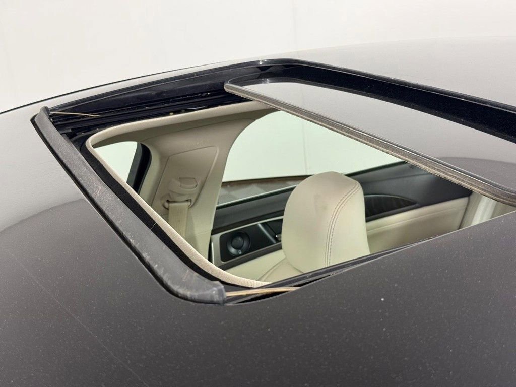 Used 2020 Lincoln MKZ Reserve image 15