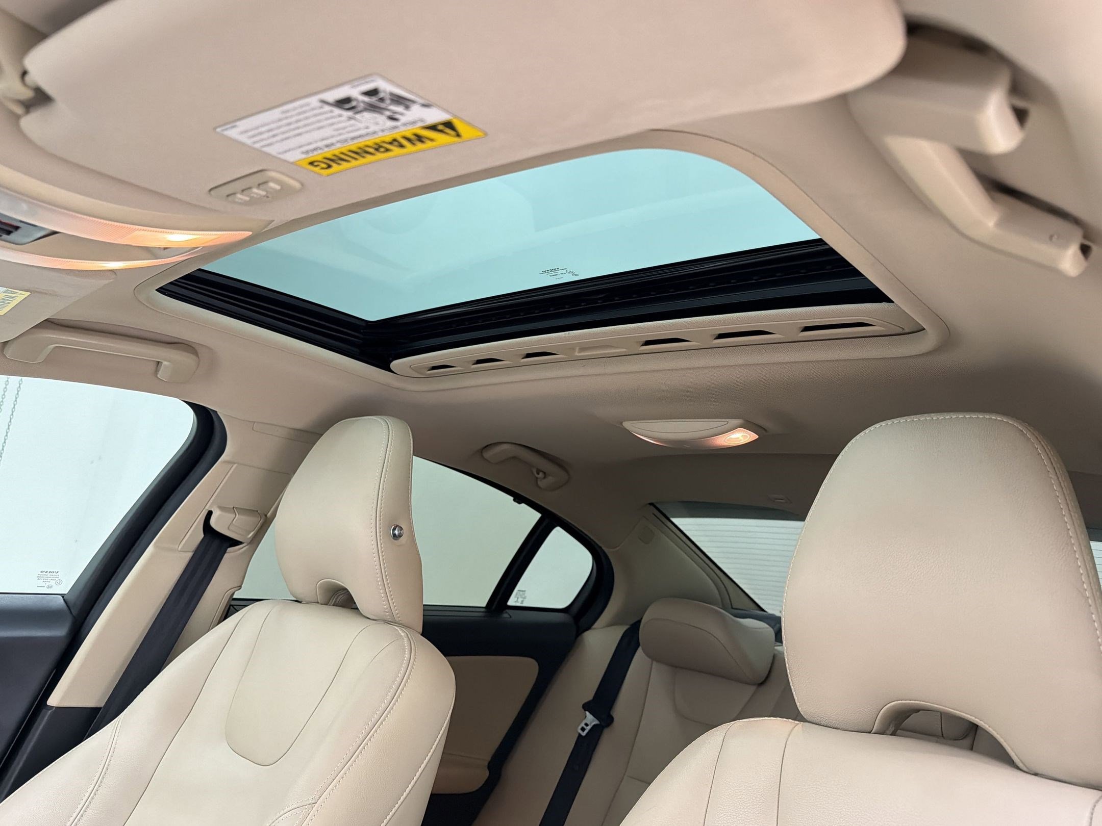Used 2018 Volvo S60 T5 Inscription AWD/4WD image 14