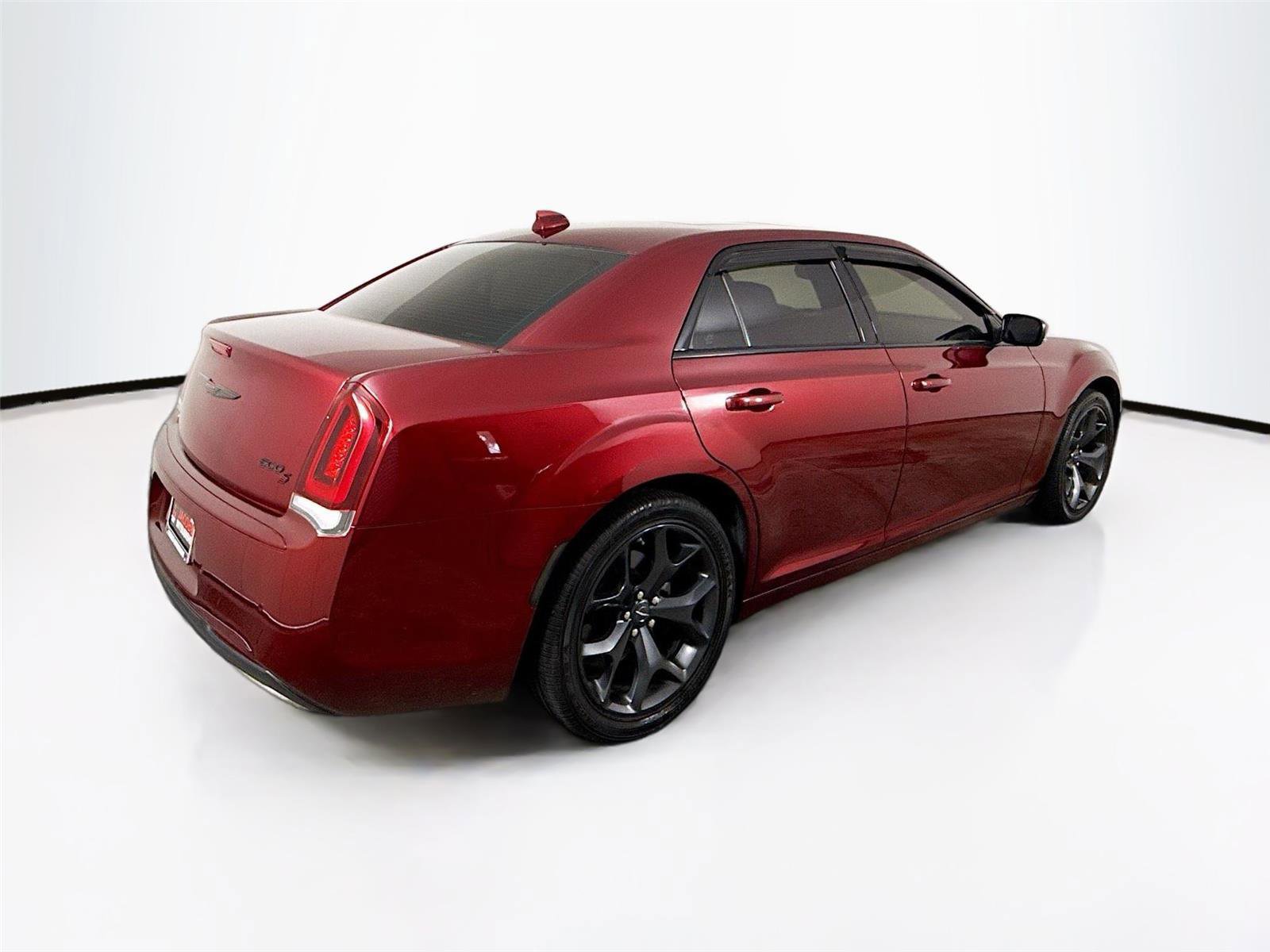 Used 2023 Chrysler 300 S RWD image 28