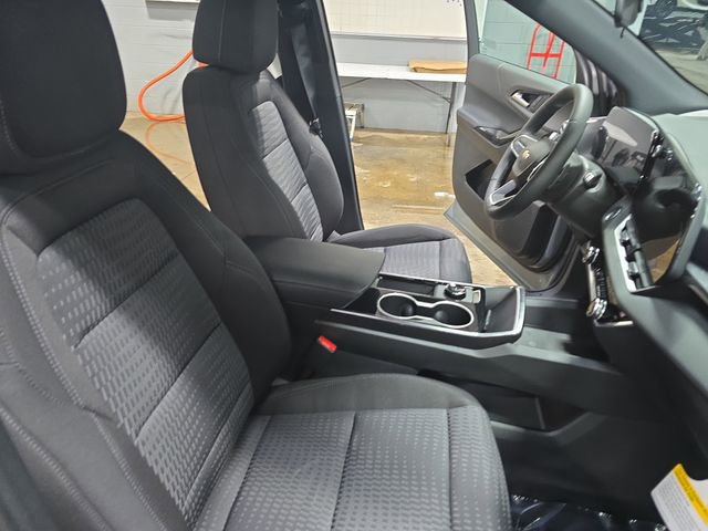 New 2026 Chevrolet Equinox LT w/ LPO, Floor Liner Package image 11