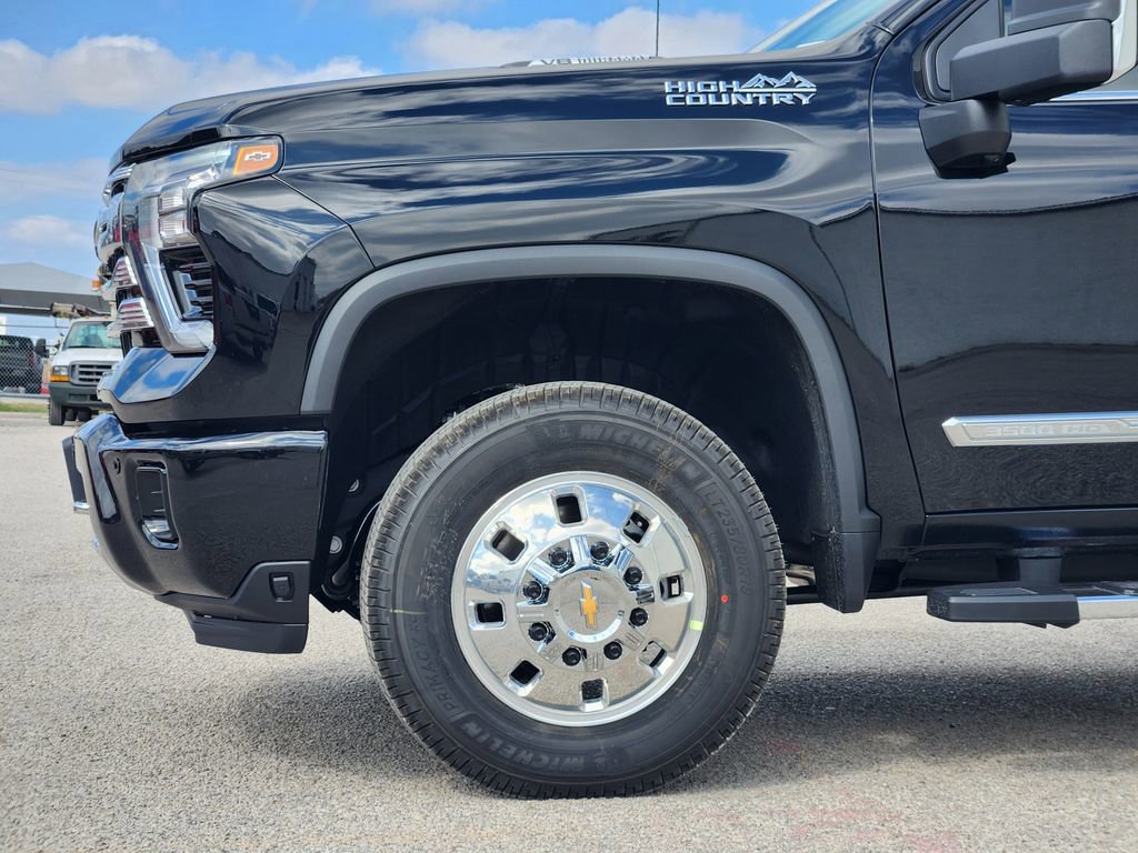 New 2026 Chevrolet Silverado 3500 High Country w/ High Country Premium Package image 5