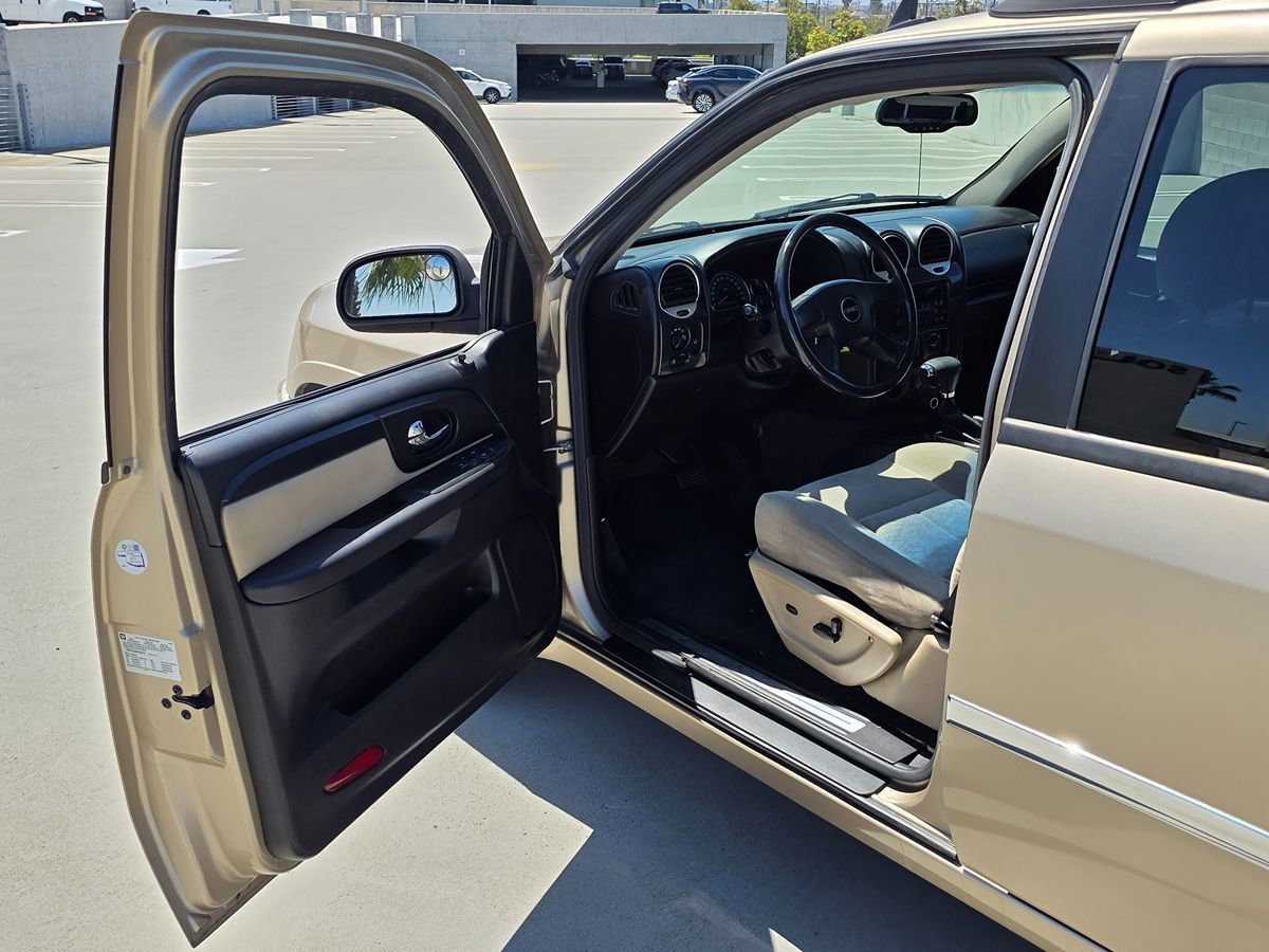 Used 2006 GMC Envoy XL SLE w/ Sle Preferred Equipment Group RWD image 22