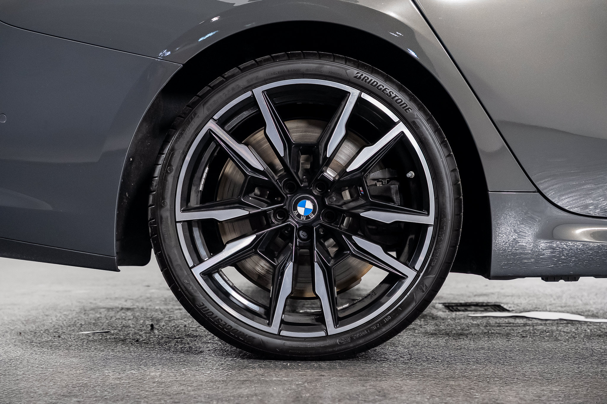 Used 2026 BMW M850i xDrive AWD/4WD image 34