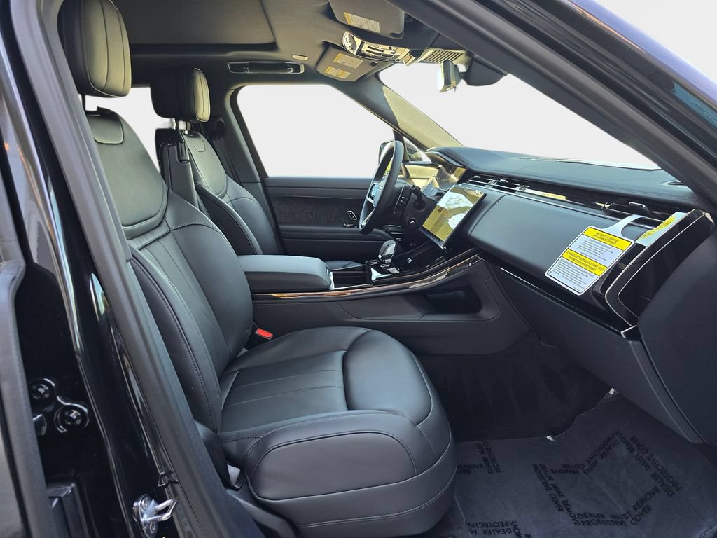 New 2026 Land Rover Range Rover Sport Dynamic SE AWD/4WD image 10