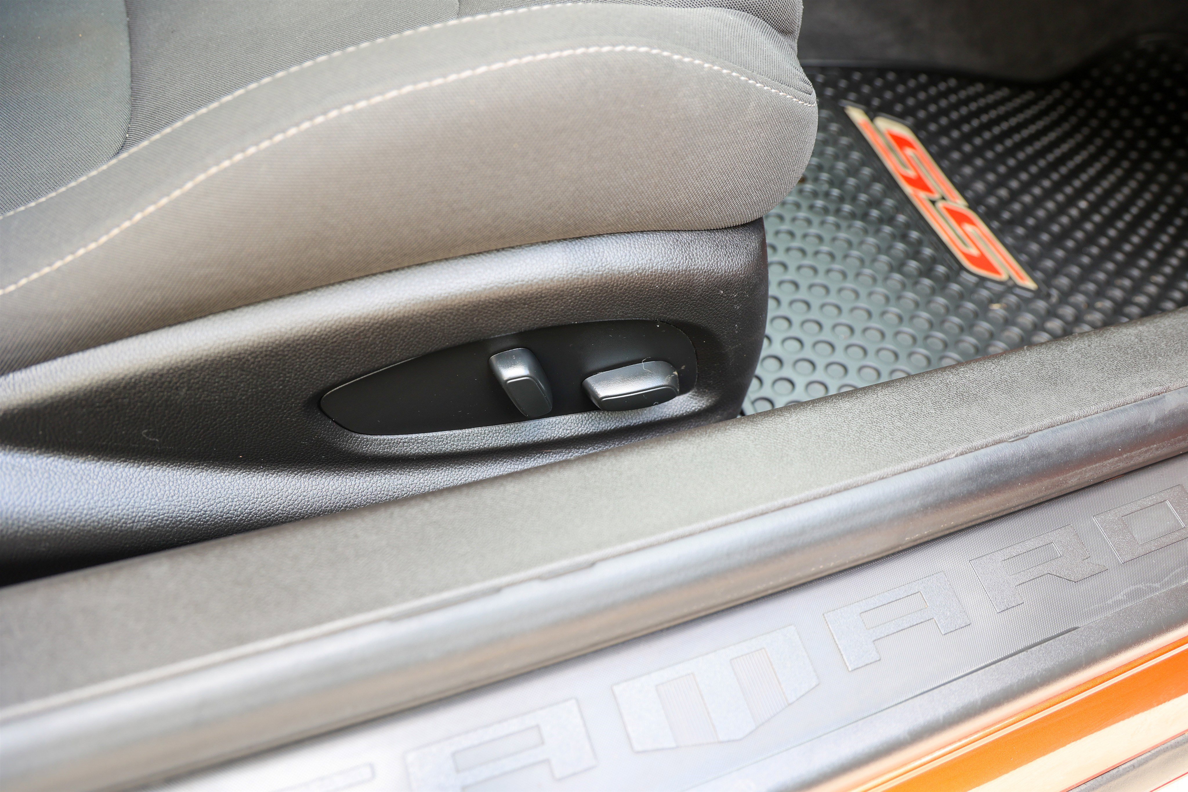 Used 2022 Chevrolet Camaro SS image 39